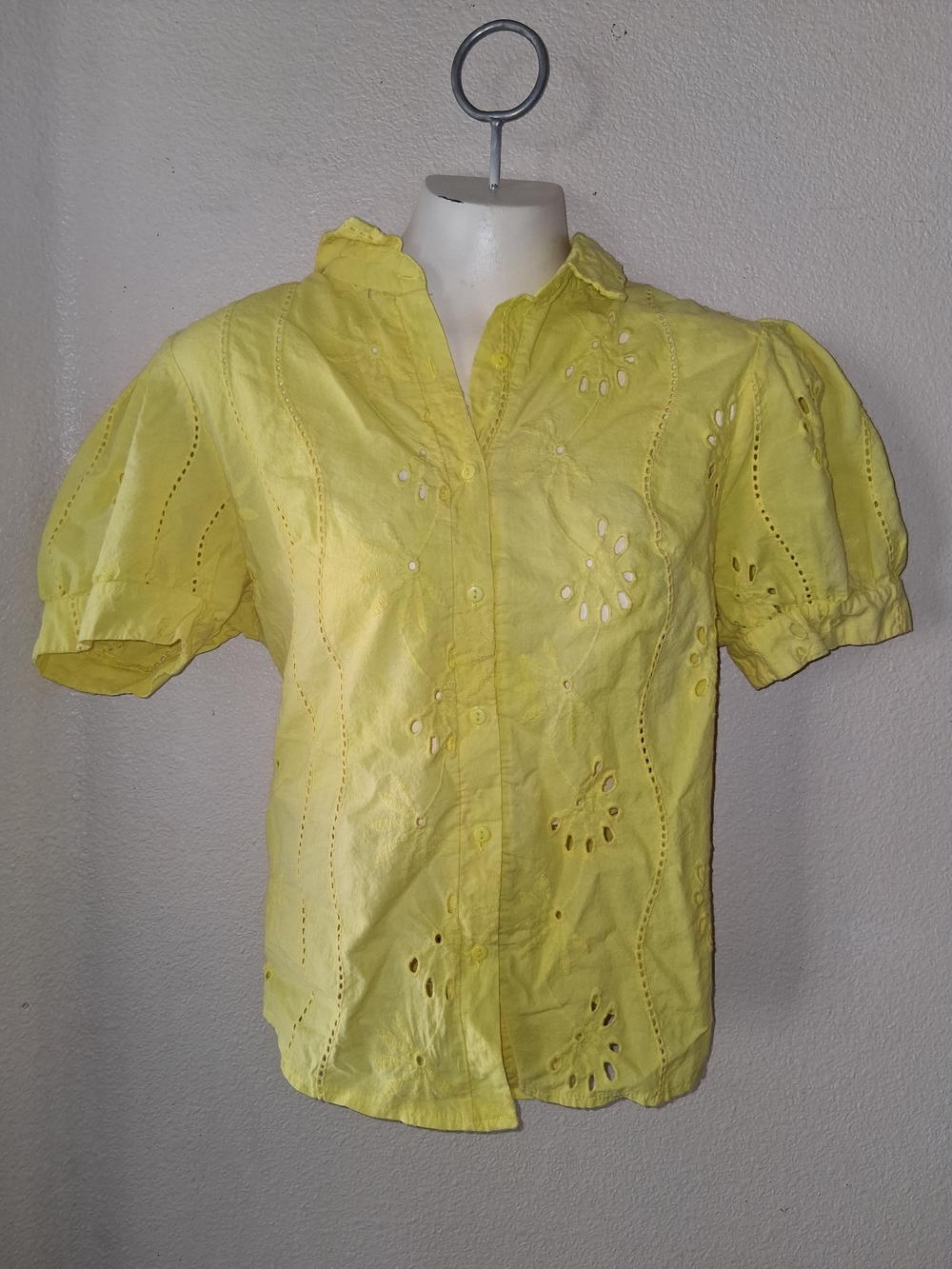 Womens Yellow Eyelet Puff Sleeve Shirt Sz L